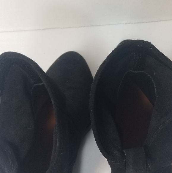 Women's Lucky Brand Suede Boots - Picture 9 of 16